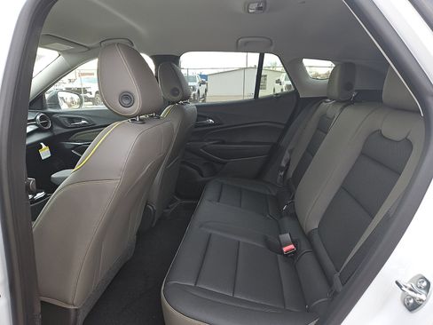 New 2026 Chevrolet Trax ACTIV w/ Driver Confidence Package image 11