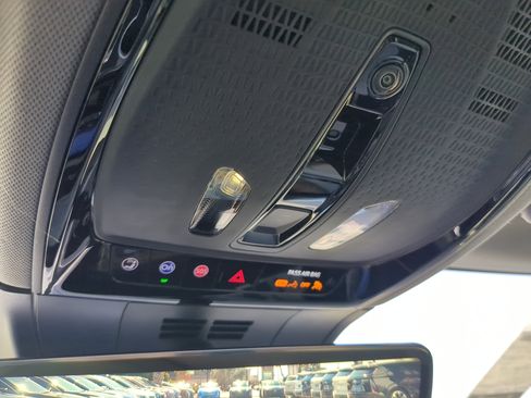 New 2026 Cadillac Optiq Luxury 1 image 19