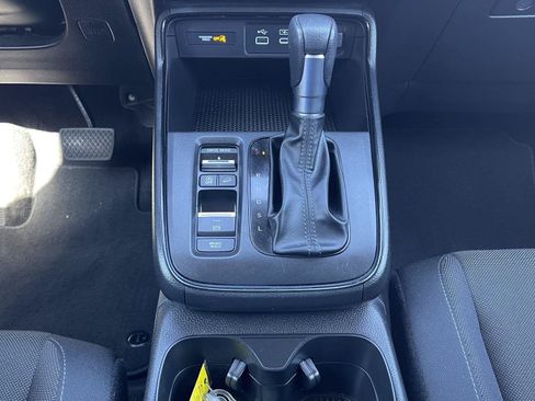 Used 2024 Honda CR-V EX image 11