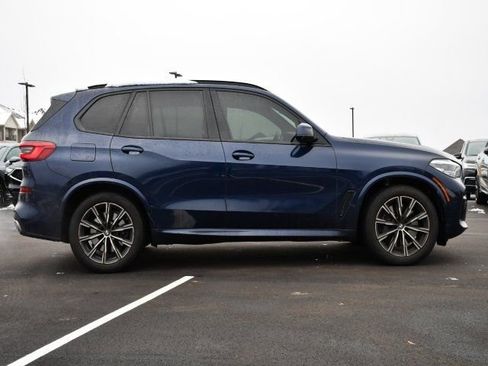 Used 2019 BMW X5 xDrive50i image 9