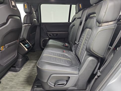 Used 2024 Rivian R1S Adventure AWD/4WD image 21
