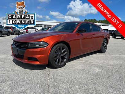 Used 2022 Dodge Charger SXT w/ Blacktop Package