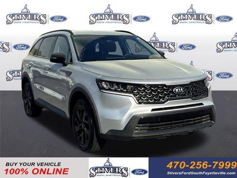 Used 2021 Kia Sorento S image 1