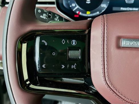 New 2026 Land Rover Range Rover Sport Dynamic SE AWD/4WD image 10