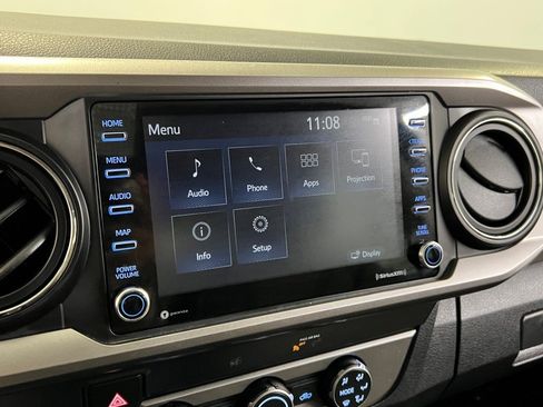 Used 2020 Toyota Tacoma SR5 image 30