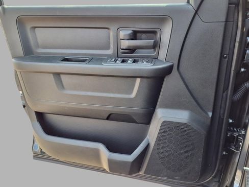 New 2026 RAM 2500 Tradesman AWD/4WD image 17