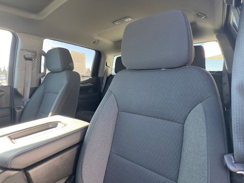 Used 2026 GMC Sierra 1500 Elevation image 16