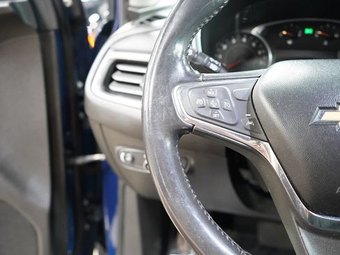 Used 2020 Chevrolet Equinox LT FWD image 27