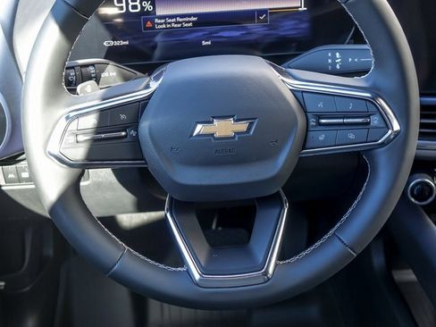 New 2026 Chevrolet Equinox EV LT image 19