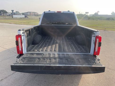 Used 2025 Ford F250 Lariat w/ Tremor Off-Road Package AWD/4WD image 30