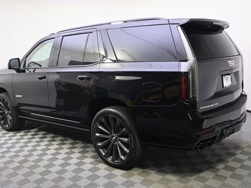 New 2026 Cadillac Escalade V AWD/4WD image 3