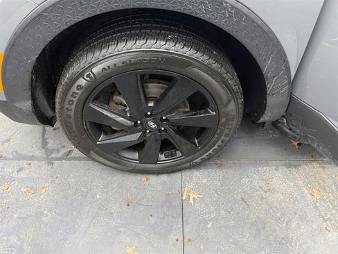 Used 2023 Hyundai Santa Cruz Night image 38