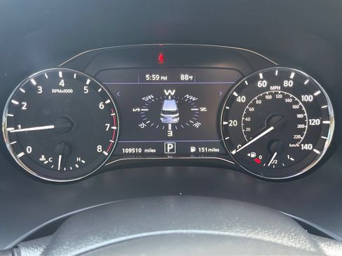 Used 2021 INFINITI QX80 Luxe RWD image 17