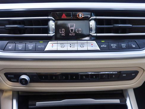 Used 2019 BMW 330i Sedan image 39