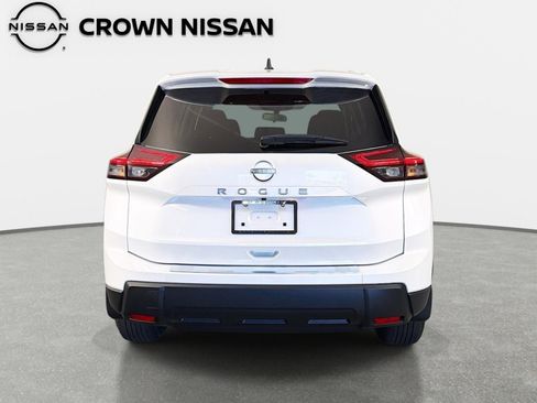 New 2026 Nissan Rogue SV FWD image 6
