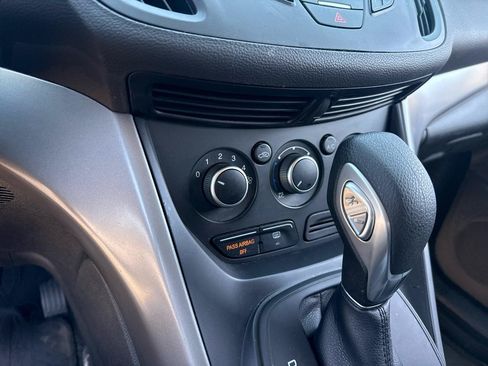 Used 2016 Ford Escape SE AWD/4WD image 15