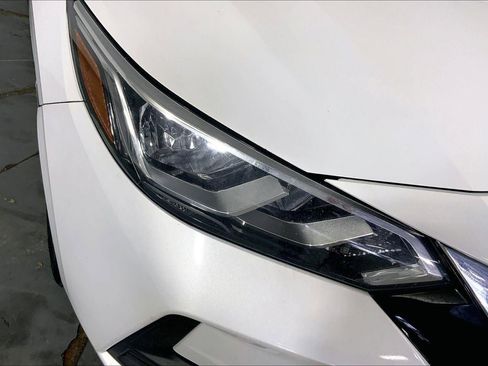 Used 2022 Nissan Sentra SV w/ SV Premium Package image 26