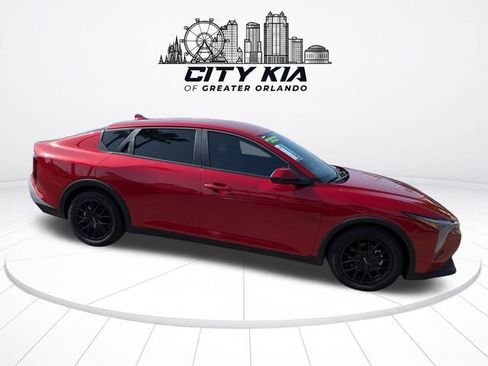 New 2025 Kia K4 FWD image 7