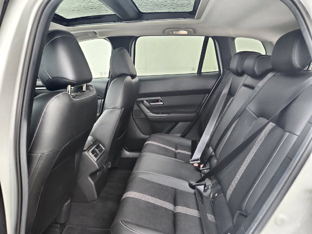 Used 2026 MAZDA CX-50 AWD 2.5 S w/ Preferred Pkg image 35