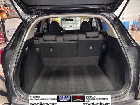 Used 2022 Honda HR-V LX image 13