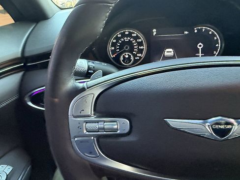 Used 2022 Genesis GV70 2.5T w/ Advanced Package image 20