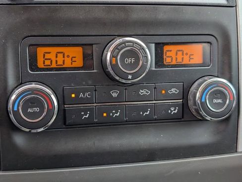 Used 2021 Nissan Frontier SV w/ Midnight Edition Floor Mats image 16