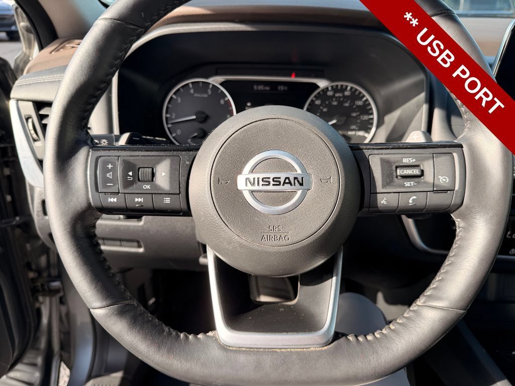 Used 2021 Nissan Rogue S AWD/4WD image 15