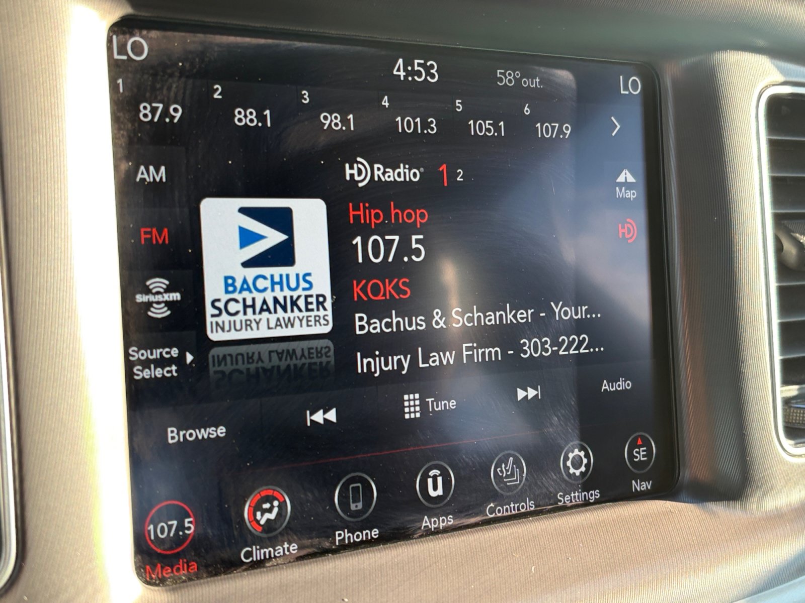 Used 2021 Dodge Charger SXT w/ Navigation & Travel Group AWD/4WD image 24