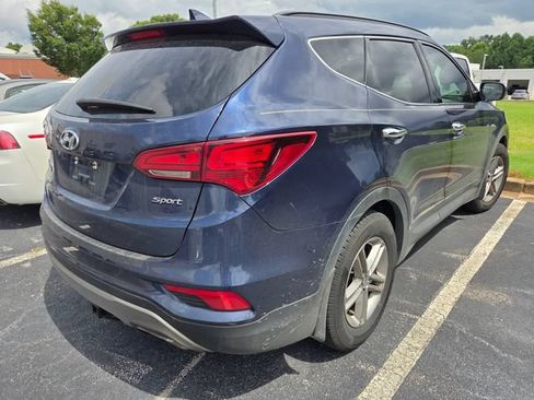 Used 2017 Hyundai Santa Fe Sport FWD image 11