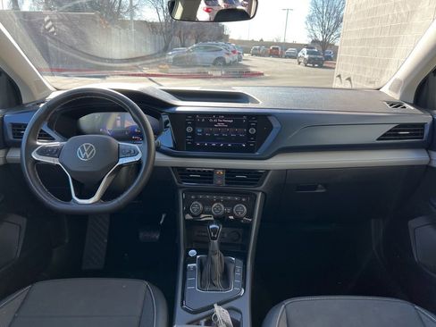 Used 2024 Volkswagen Taos SE FWD image 20