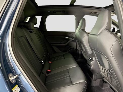 New 2027 Audi Q6 e-tron Premium Plus AWD/4WD image 16