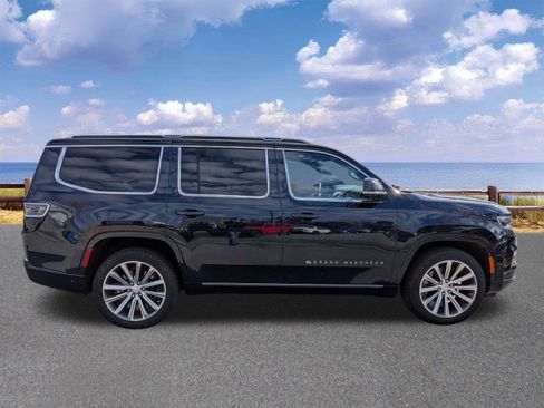 Used 2024 Jeep Grand Wagoneer Series I w/ Convenience Group III image 9
