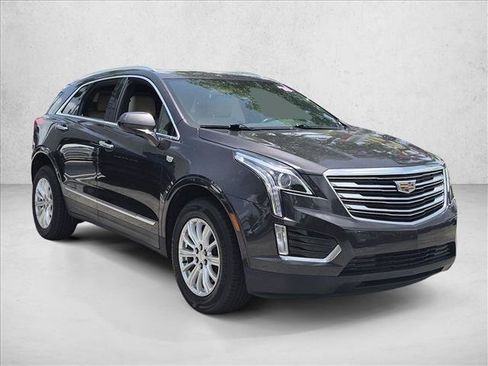 Used 2018 Cadillac XT5 FWD w/ LPO, Wheel Lock Package image 3