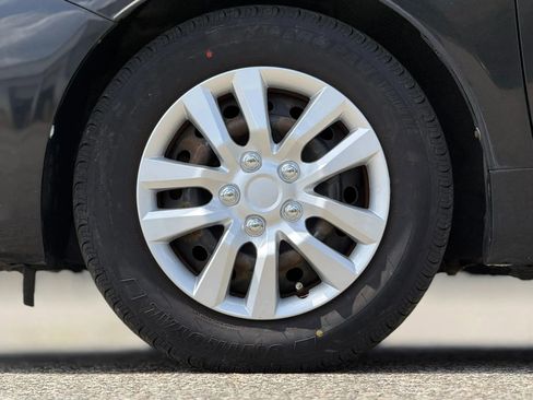 Used 2009 Toyota Corolla image 29