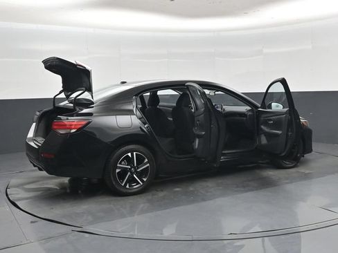 Used 2025 Nissan Sentra SV FWD image 53