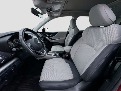 Used 2021 Subaru Forester Premium image 13