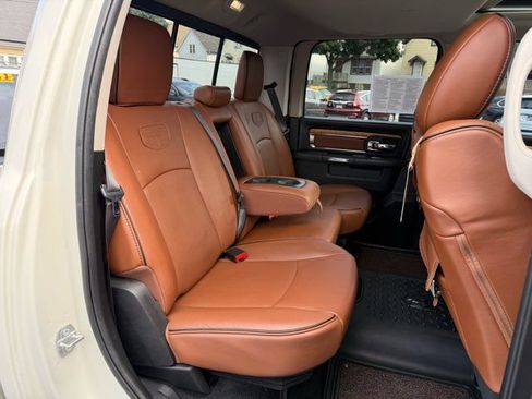 Used 2017 RAM 1500 Laramie Longhorn w/ Convenience Group AWD/4WD image 26