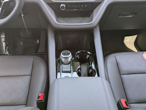 New 2026 Ford Explorer Platinum image 19