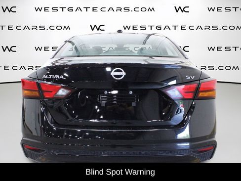 Used 2023 Nissan Altima 2.5 SV image 7