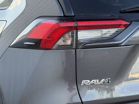 Used 2024 Toyota RAV4 XLE AWD/4WD image 6