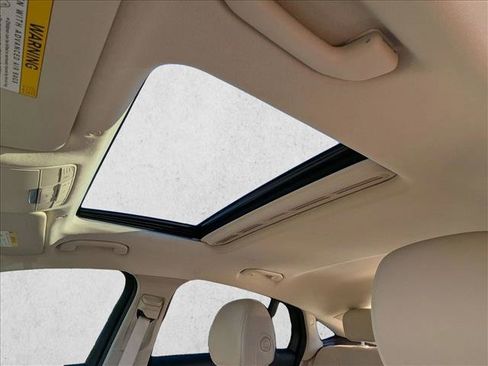 Used 2023 Mercedes-Benz GLC 300 4MATIC Coupe image 16