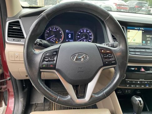 Used 2017 Hyundai Tucson SE Plus FWD image 10