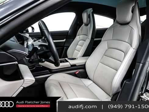 Used 2023 Porsche Taycan 4S w/ Premium Package image 17