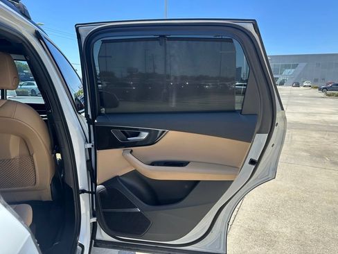 Used 2022 Audi Q7 3.0T Prestige AWD/4WD image 29