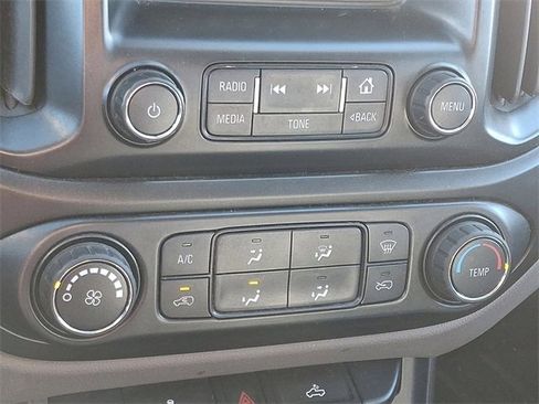 Used 2016 Chevrolet Colorado W/T image 15