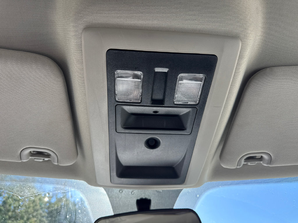 Used 2021 RAM 1500 Classic SLT AWD/4WD image 28