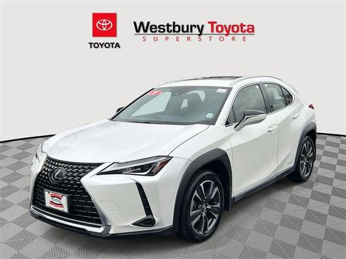 Used 2020 Lexus UX 250h w/ Premium Package image 5