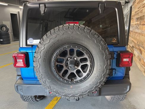 Used 2023 Jeep Wrangler Willys image 13