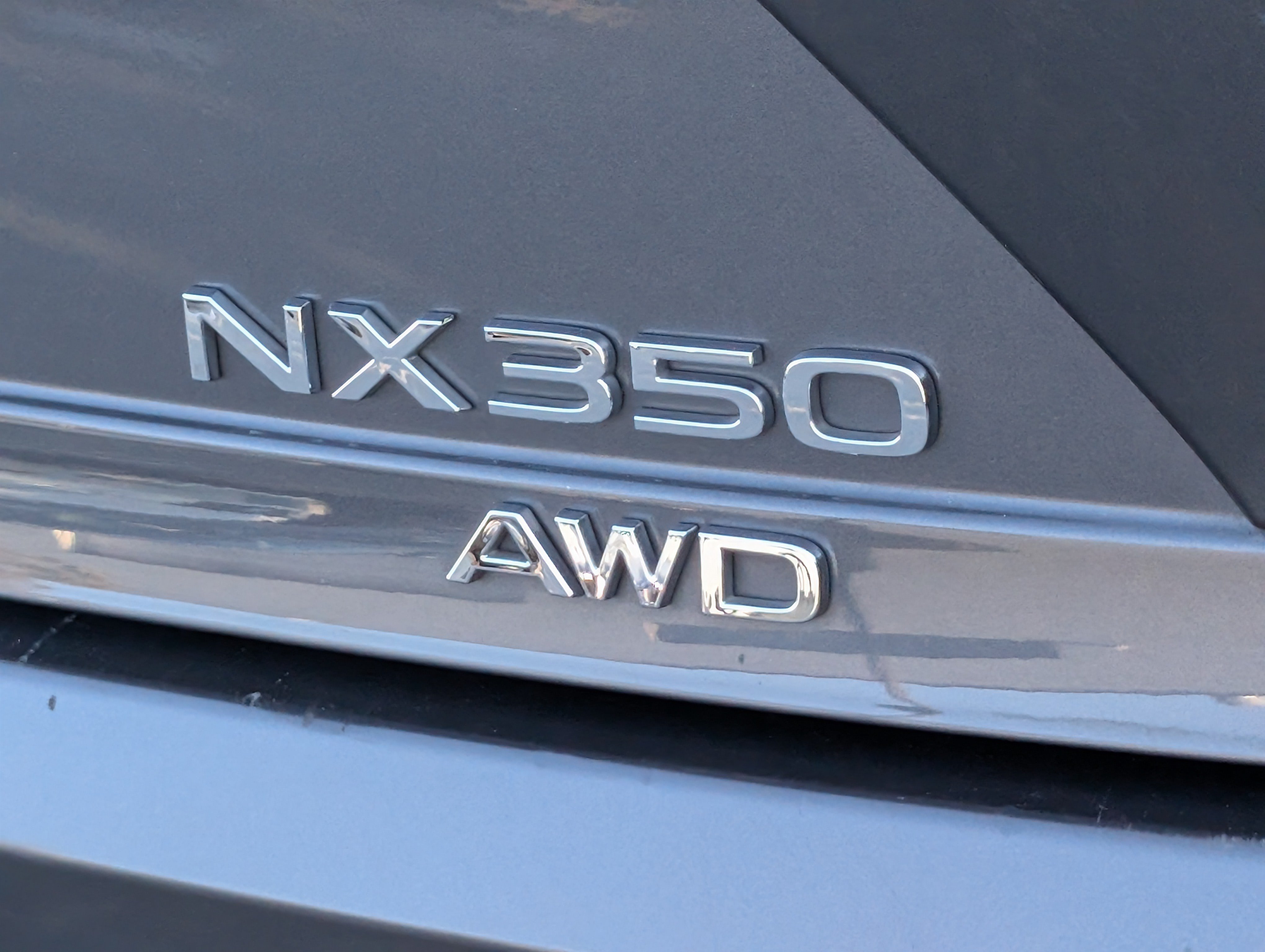 Used 2023 Lexus NX 350 AWD image 9