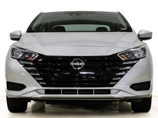 Used 2023 Nissan Versa SV video 2